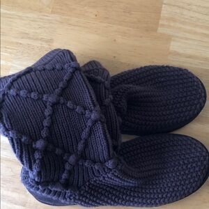 Cozy Knit Alaska Y2k VTG UGG Slipper sock Boots